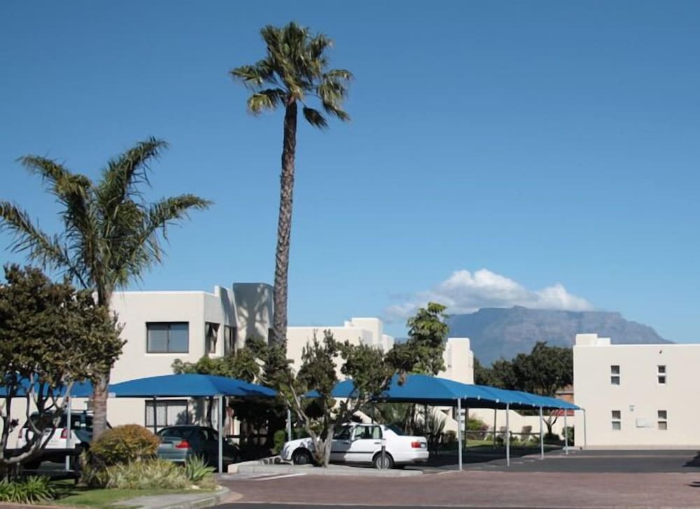 Amies Self-Catering Apartments 22/30