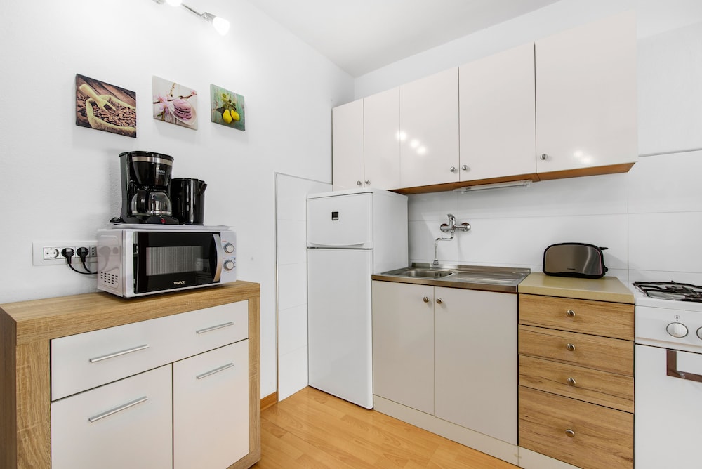 Felix Residence 6/50
