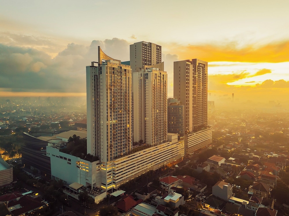 Hotel Ciputra World Surabaya managed by Swiss-Belhotel International 6/76