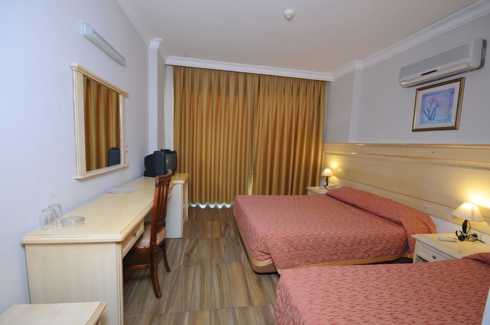 Marbas Select Beach - Adults Only (+14) 21/50