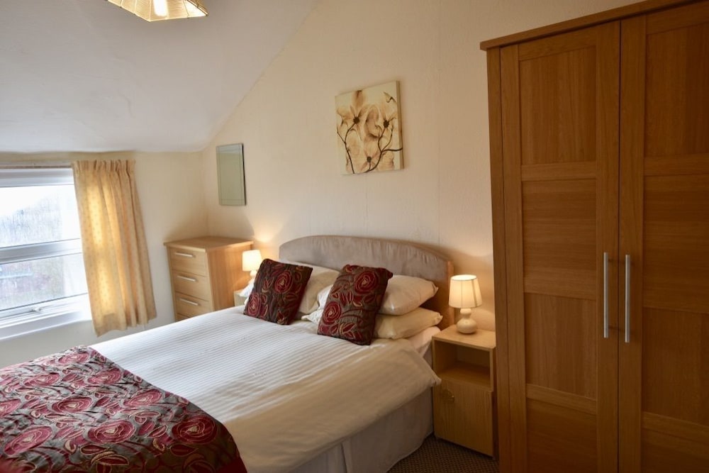 Marlborough Seafront Holiday Apartments 13/50