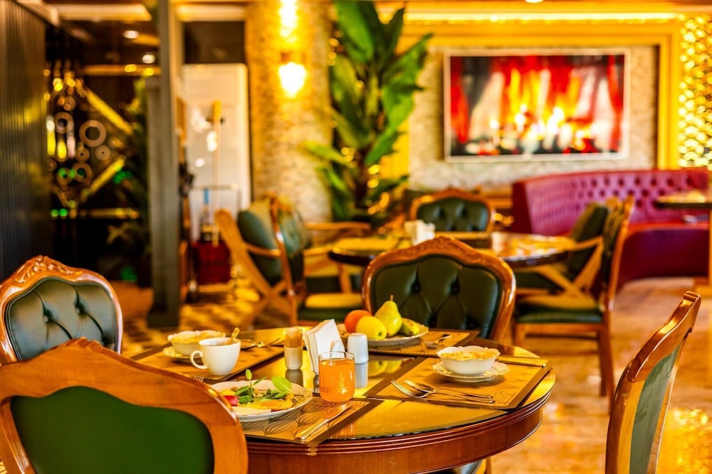 Can Adalya Palace Hotel 48/60