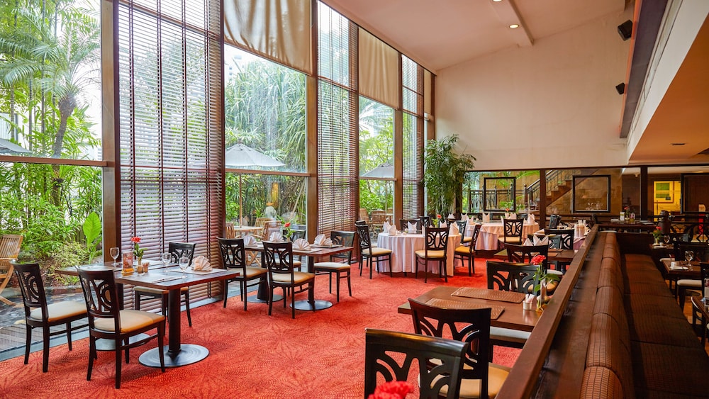Zenith Sukhumvit Hotel Bangkok 57/73