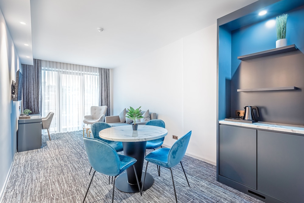 Ramada by Wyndham Tbilisi Old City 35/50
