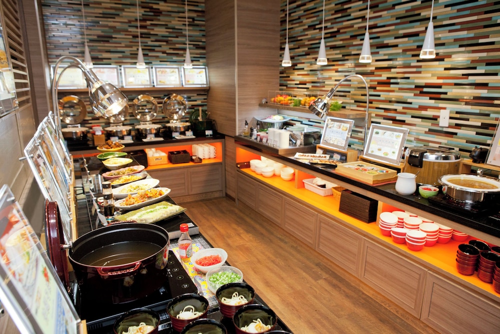 ALMONT HOTEL NAHA KENCHOMAE 7/71