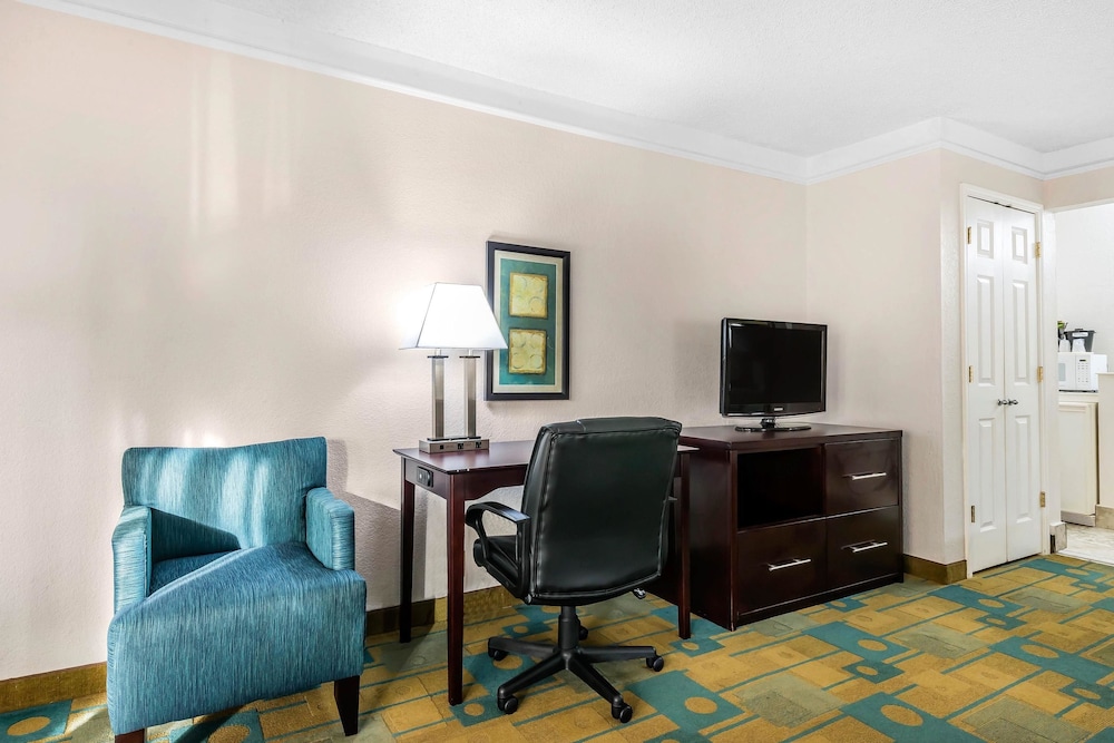 Hotel Monreale Inn & Studios I-Drive Icon Park Orlando 45/47