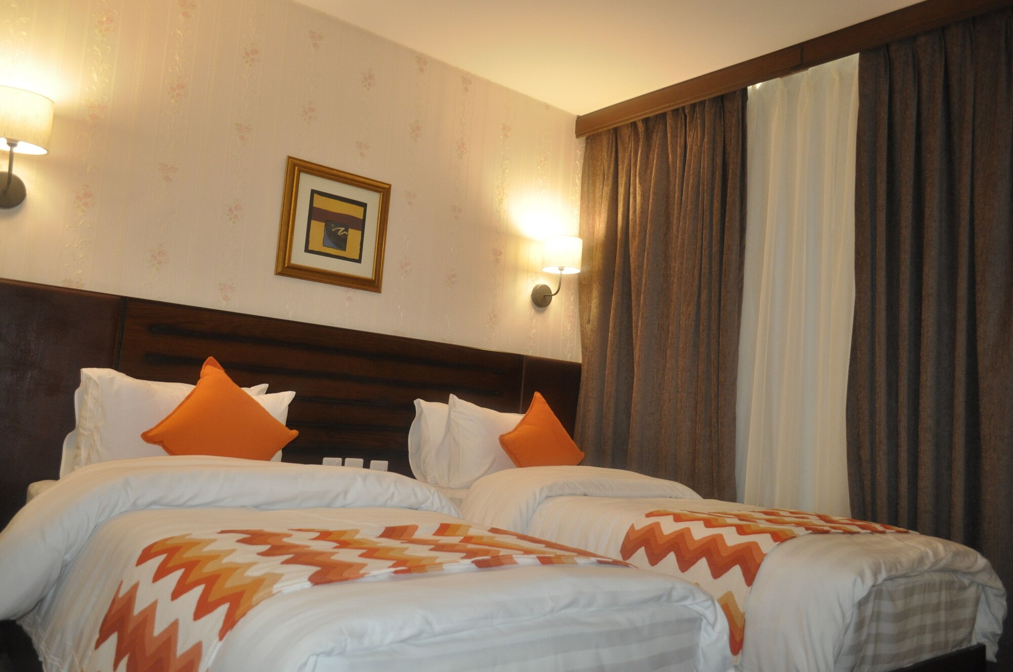 Standard Twin Room:-