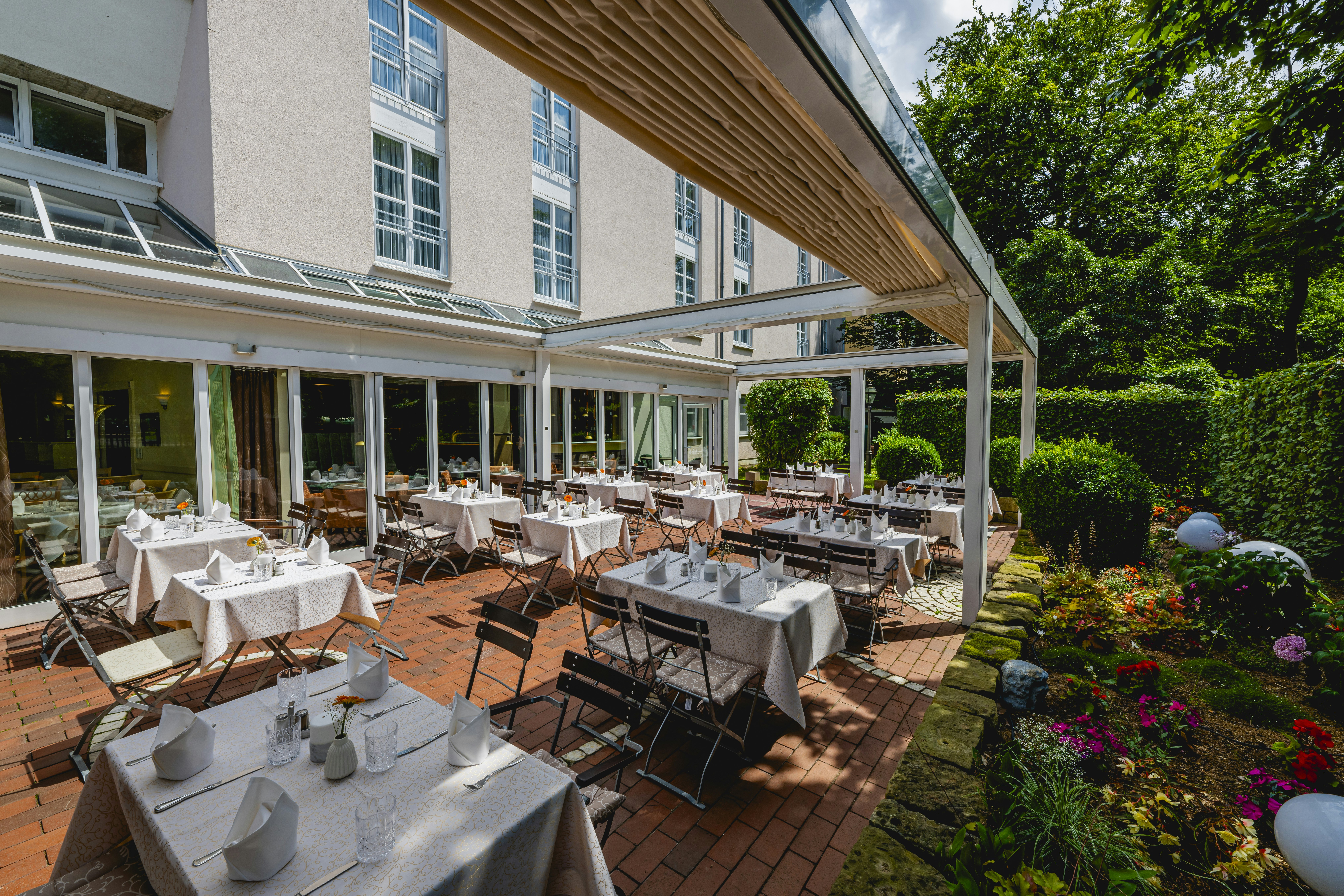 TOP Hotel am Schlosspark 37/54