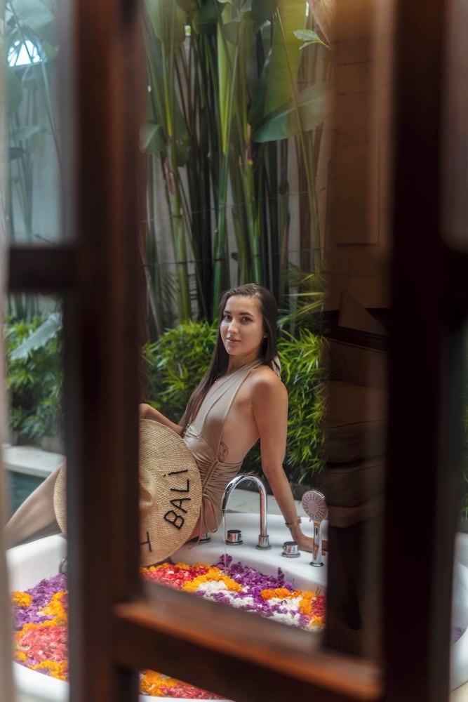 Asvara Villa Ubud by Ini Vie Hospitality 6/49