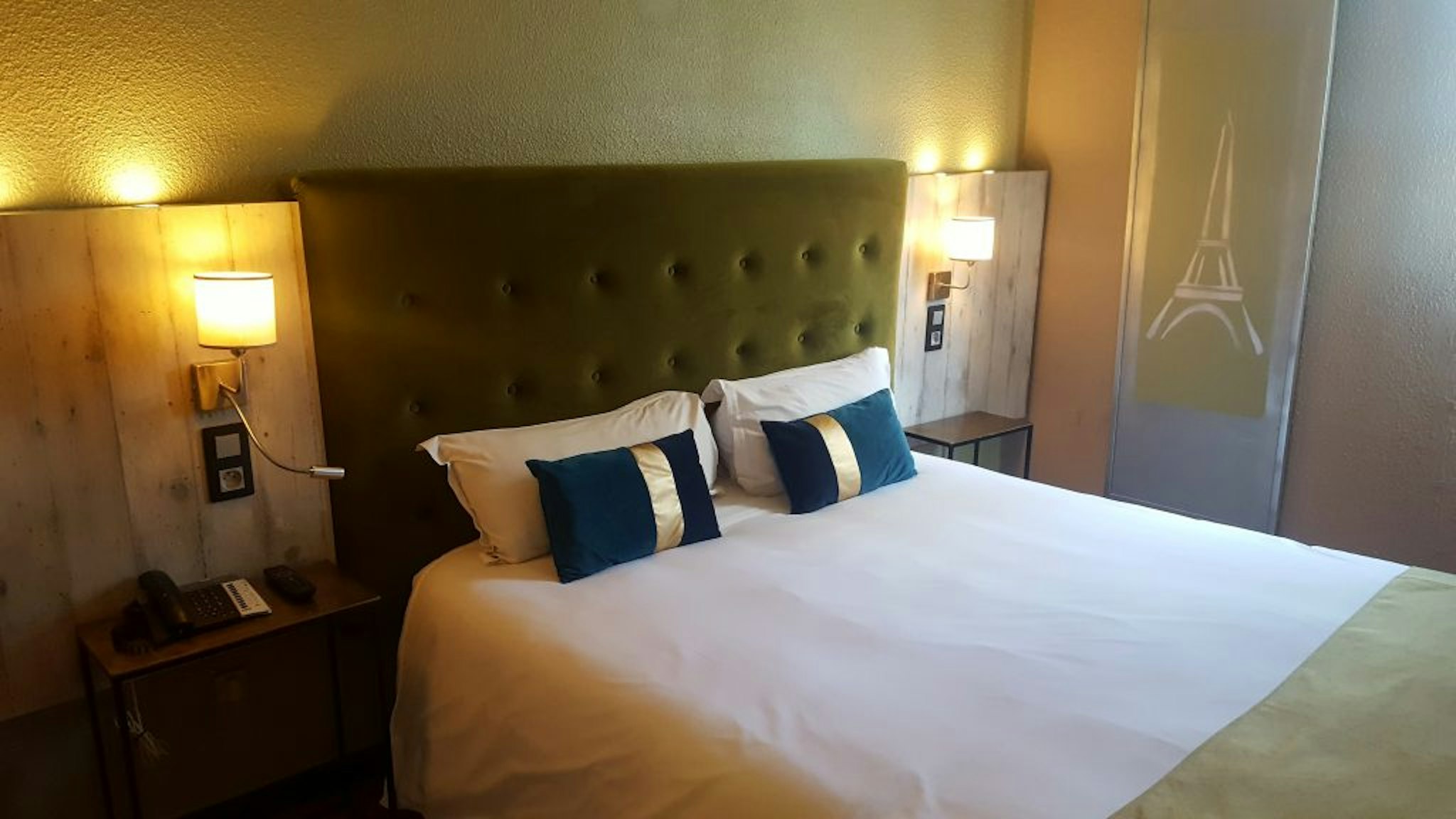 Euro Hotel Paris Creteil 11/36