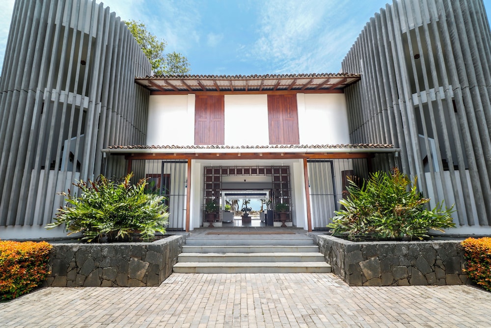 Lantern Boutique Hotel 34/50