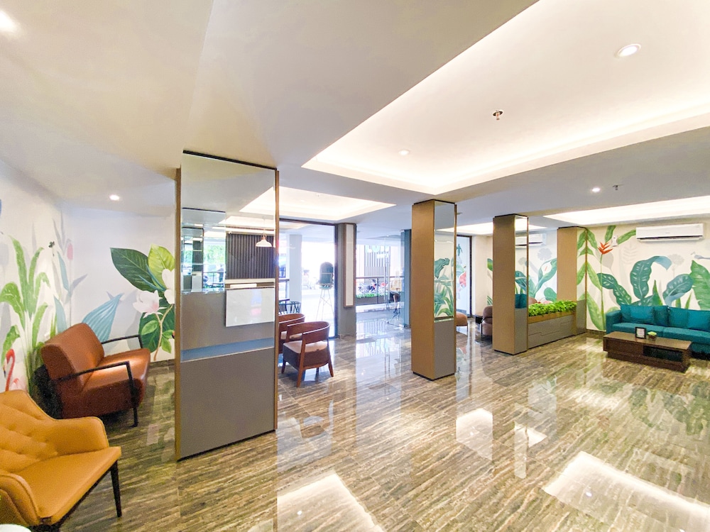 Lun Hotel Manado 20/26