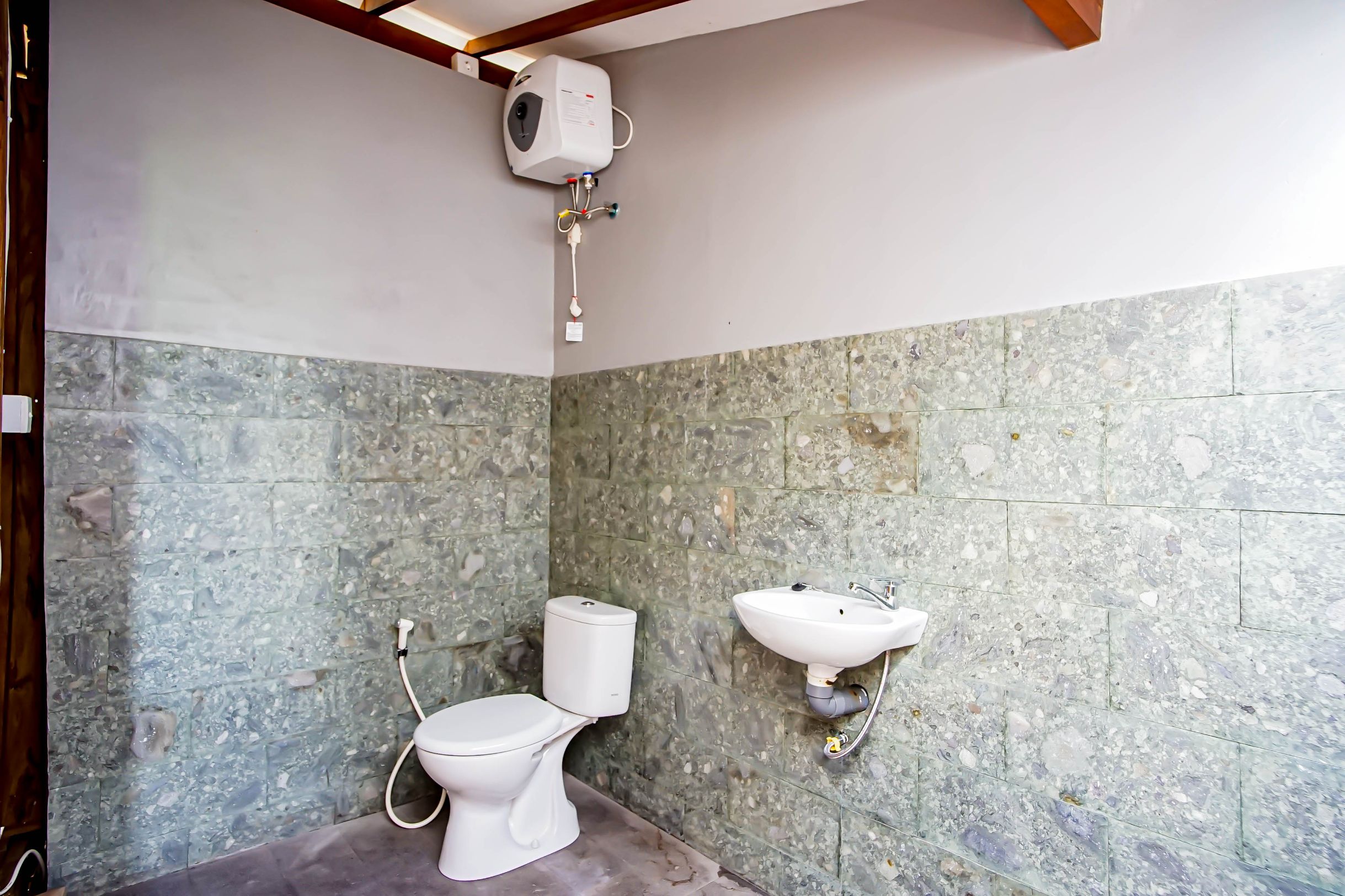 Cening Bagus Bungalows by ZUZU 16/17
