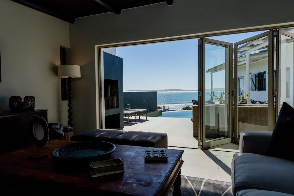 Abalone House &amp; Spa 45/75