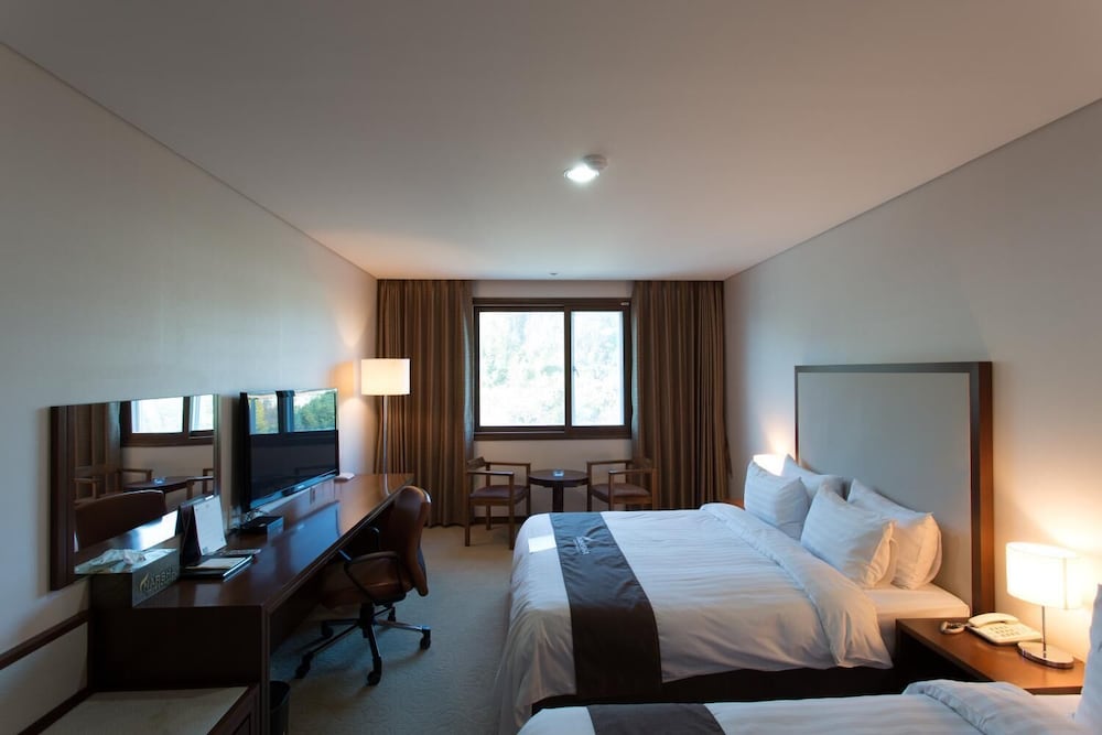 Narsha Hotel 18/53