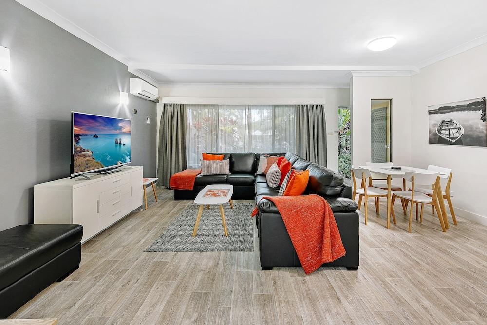 Apartment, King Bed