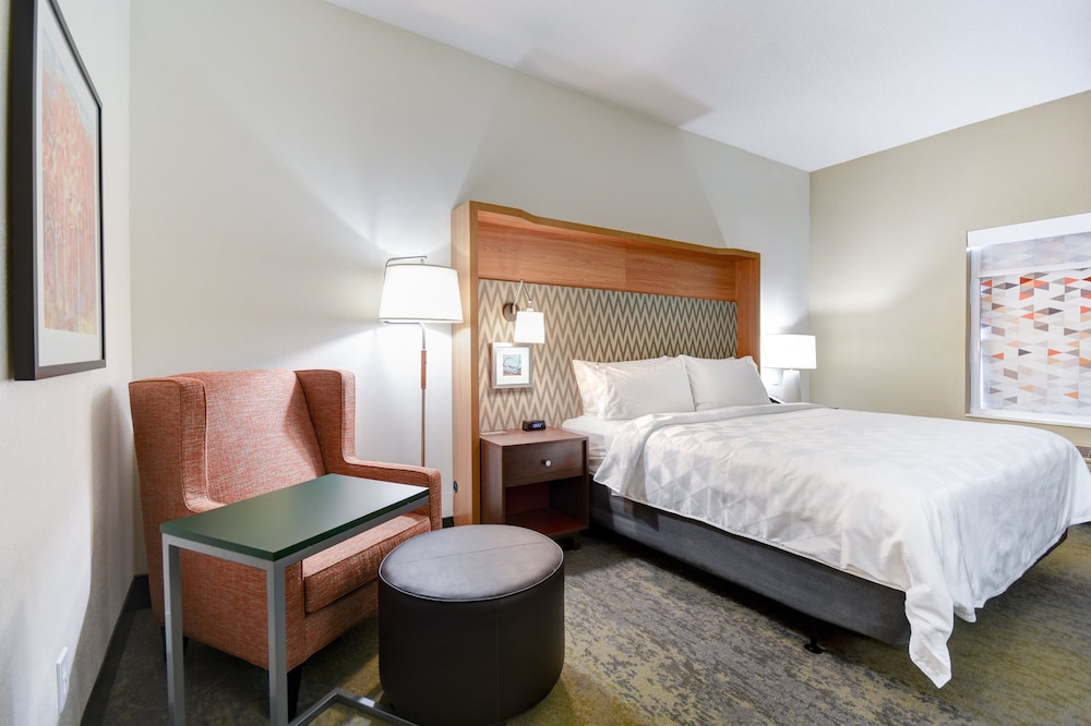 Holiday Inn Allentown-Bethlehem 13/37