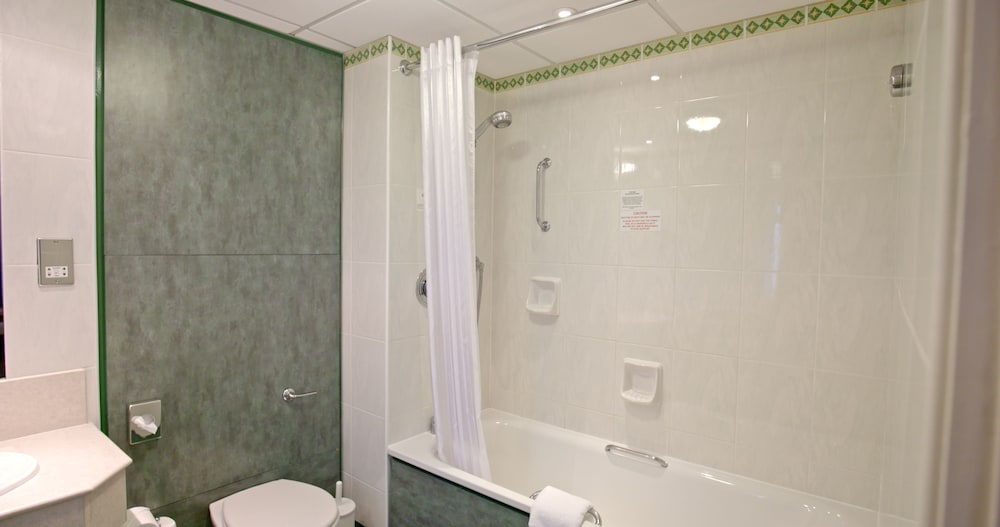 Sandbanks Hotel 34/61