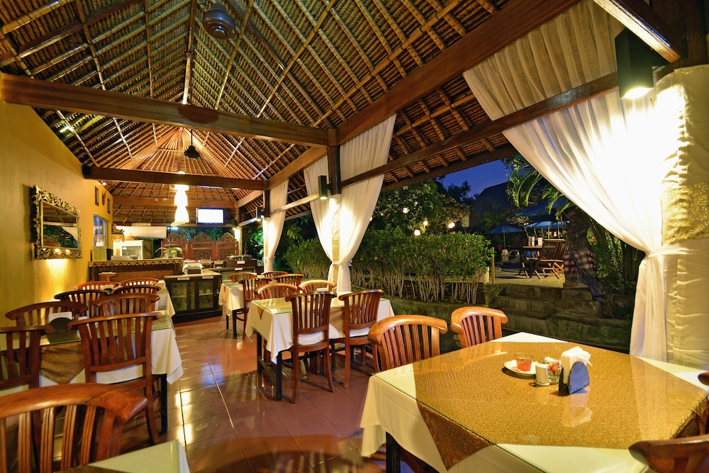 Puri Dewa Bharata Hotel and Villas 32/49
