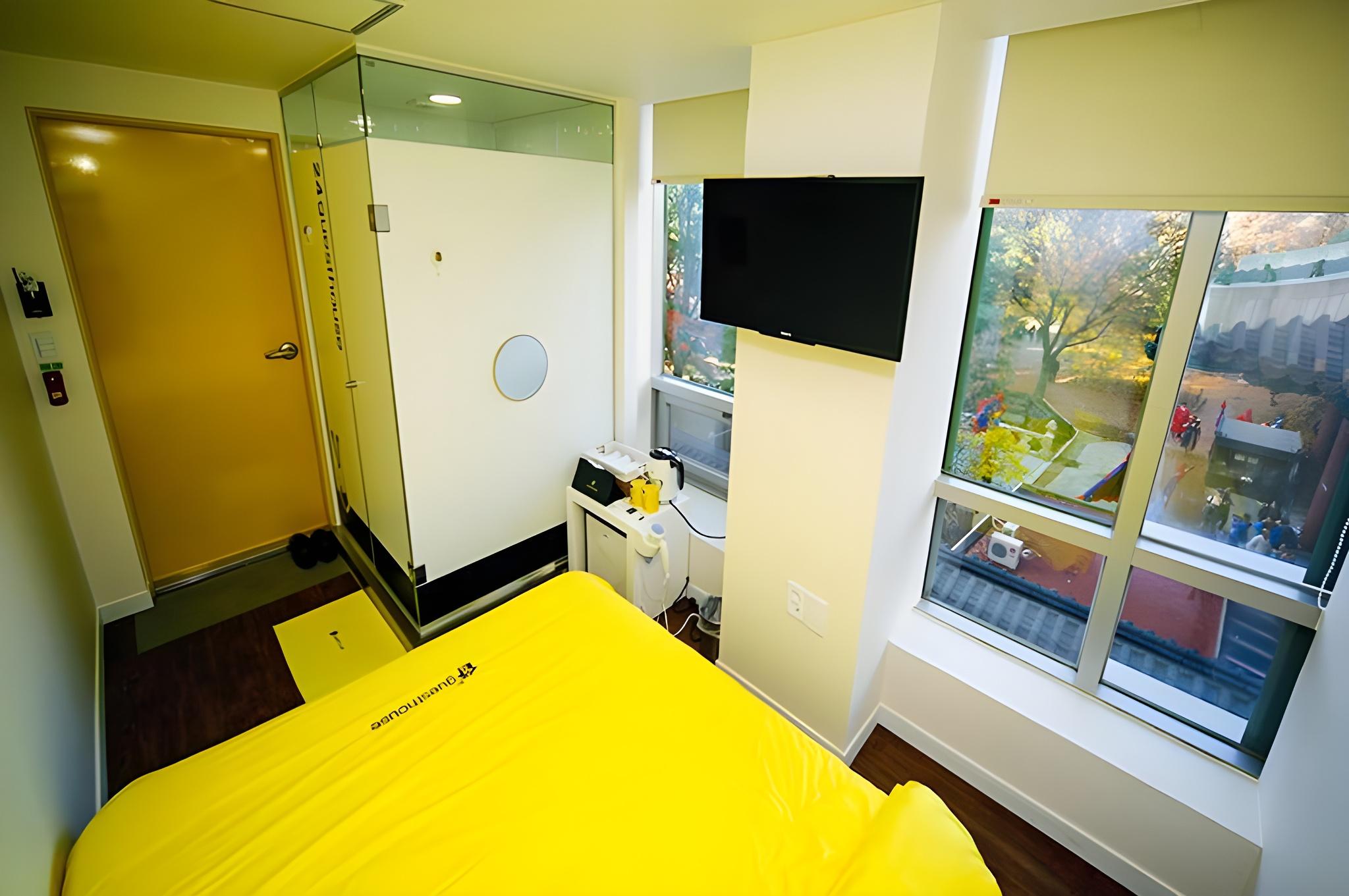 Premium, Double Bed