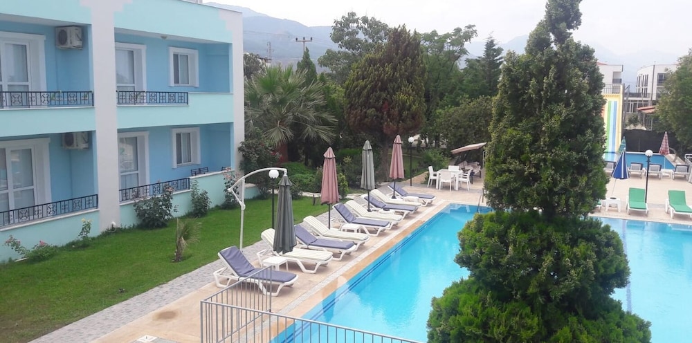 Melodi Club Hotel 36/45