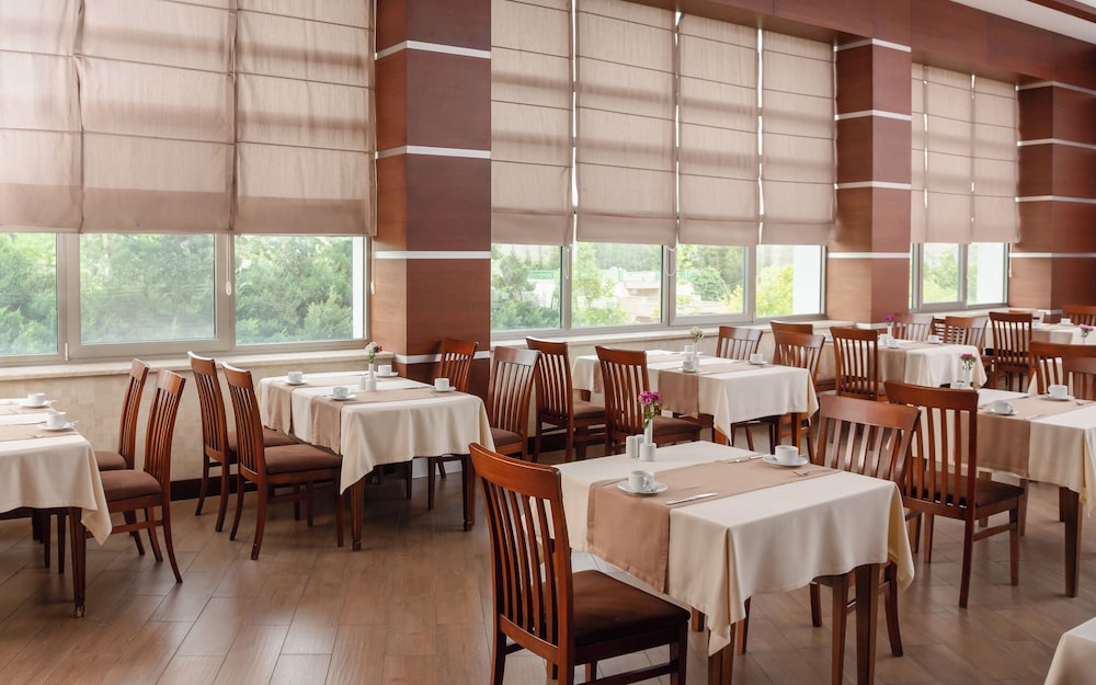 Gashalti Health Hotel 34/50