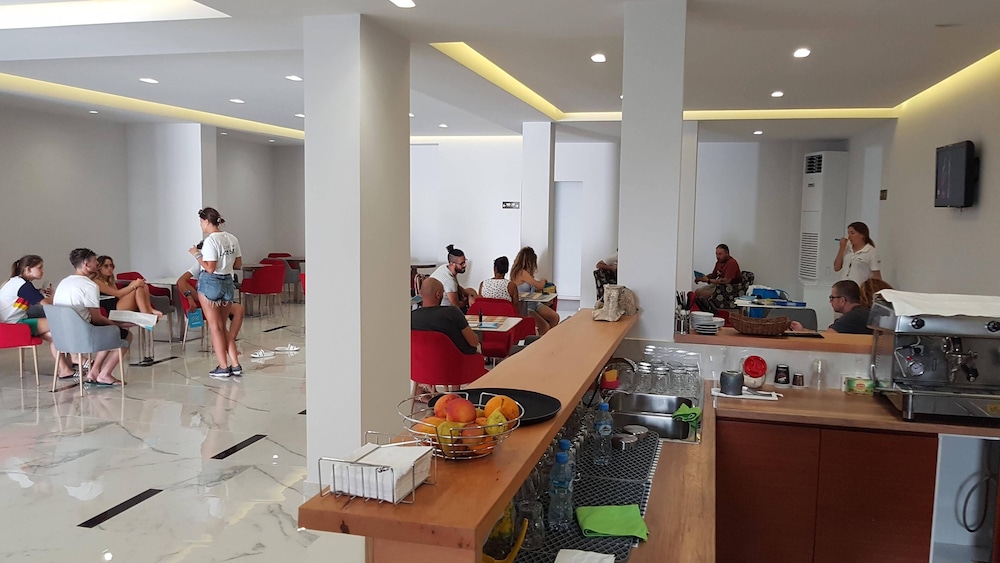 Relax Mea Hotel 45/50