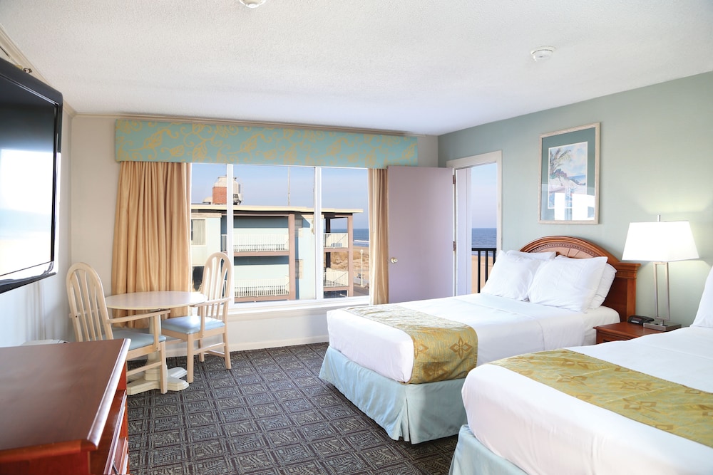 Flagship Oceanfront 12/39