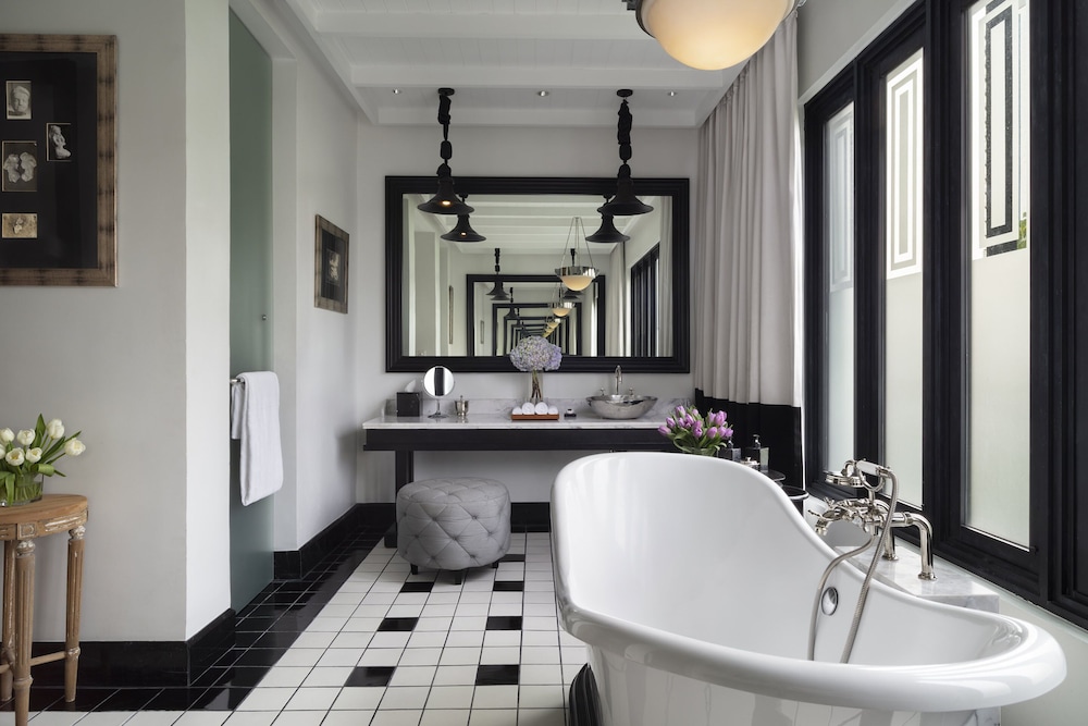 Siam, Suite, King Bed