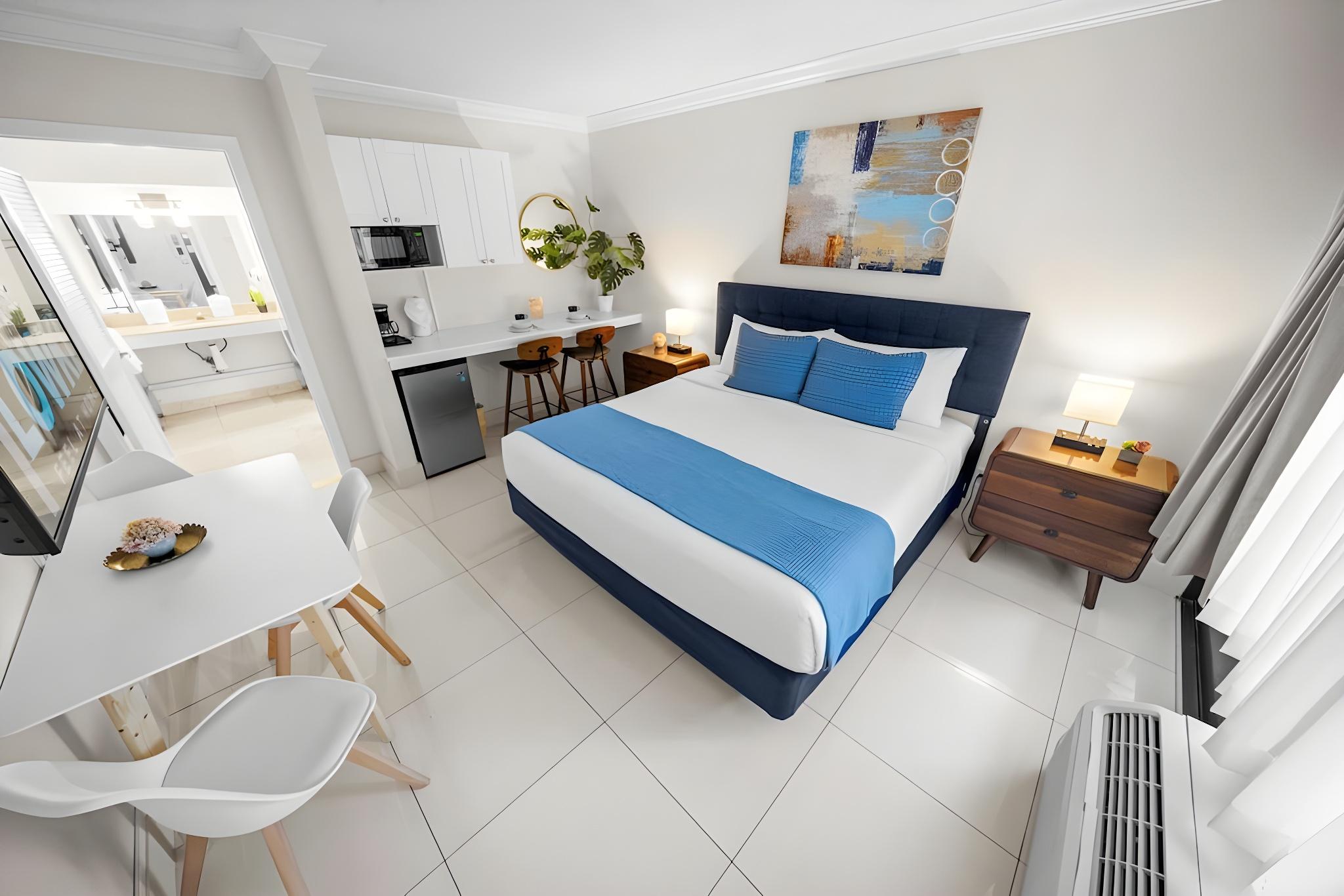 Room, Queen Bed, Accessible