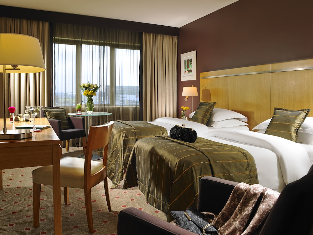 Clayton Hotel Liffey Valley 10/36