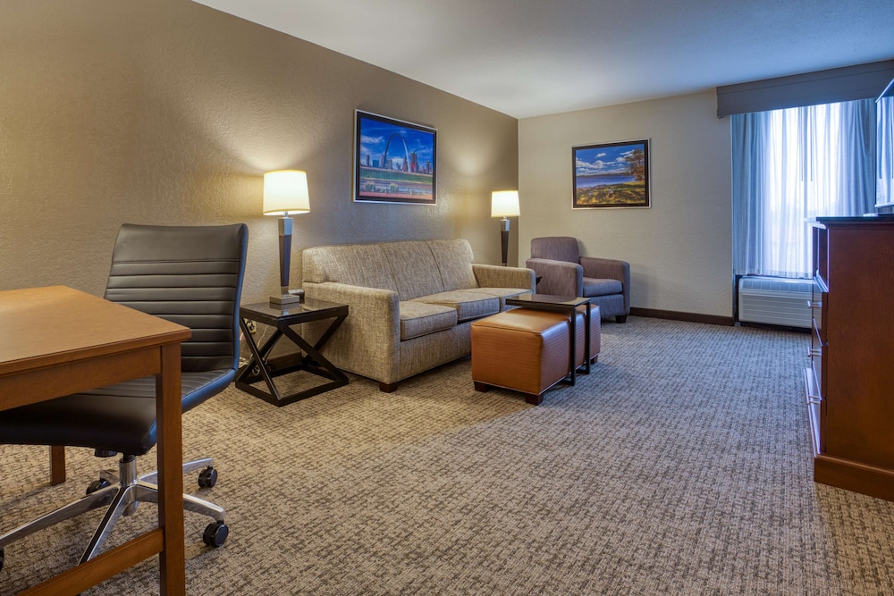 Drury Inn and Suites St Louis Fairview Heights 33/50