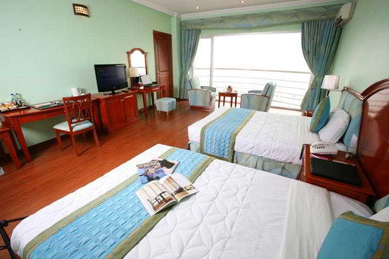 Saigon Halong Hotel 17/43