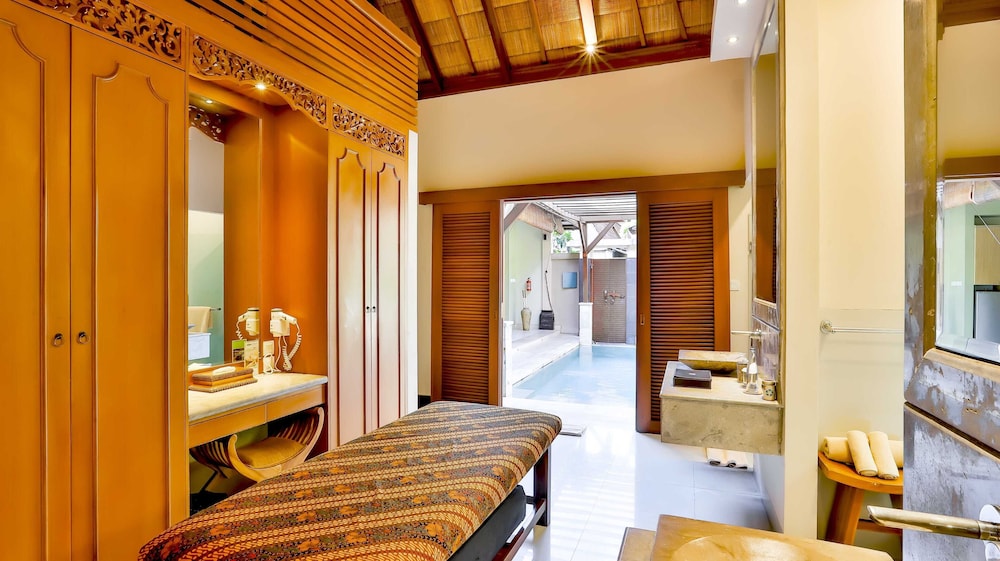 Disini Luxury Spa Villas 36/50