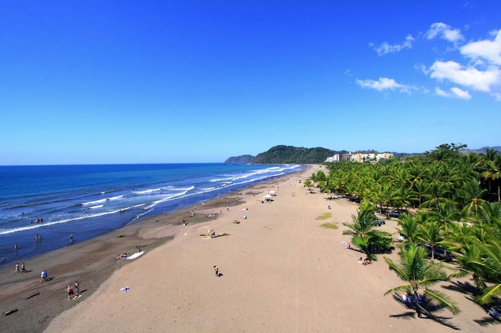 Beach Break Resort 37/75