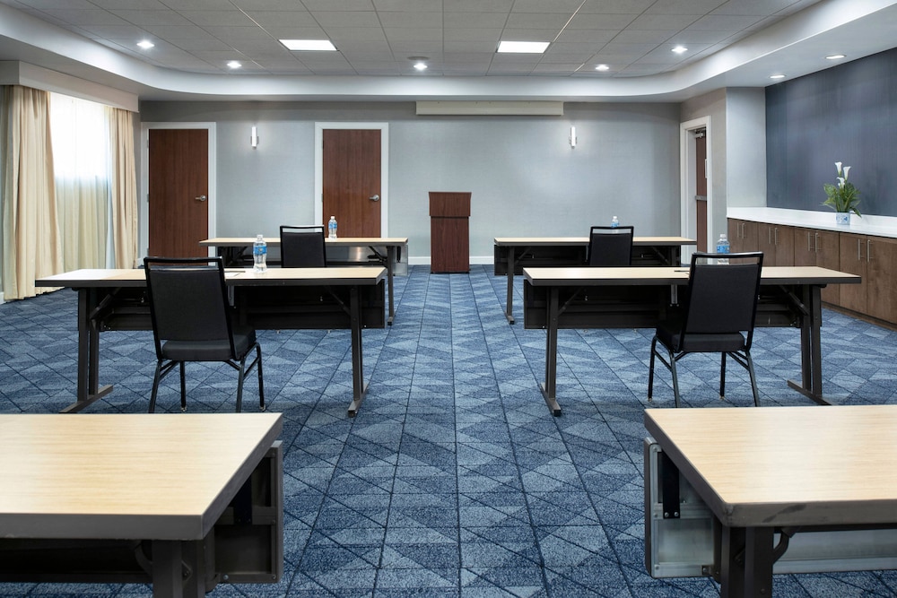 Courtyard by Marriott Collierville 48/58