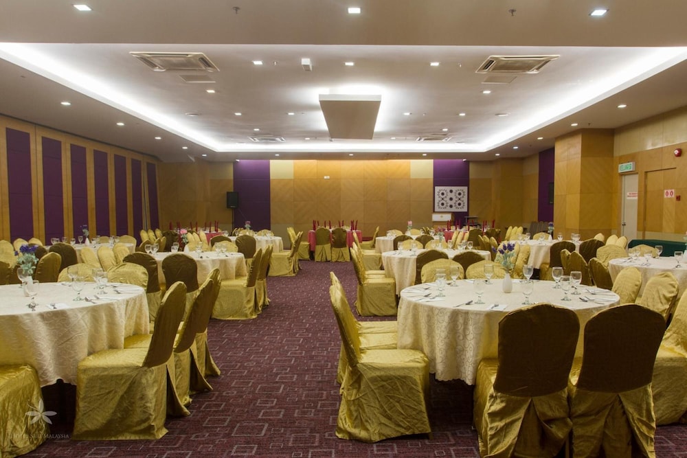 Hotel Seri Malaysia Kepala Batas 23/35
