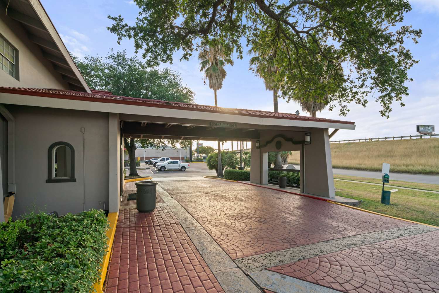 La Quinta Inn Corpus Christi North 66/71