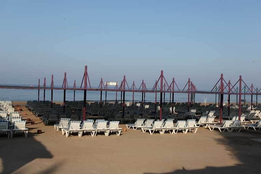 Serenis Hotel 40/49