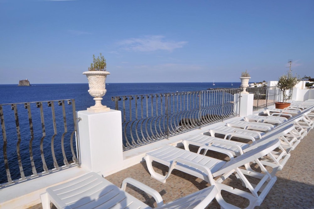 Villaggio Stromboli 44/50