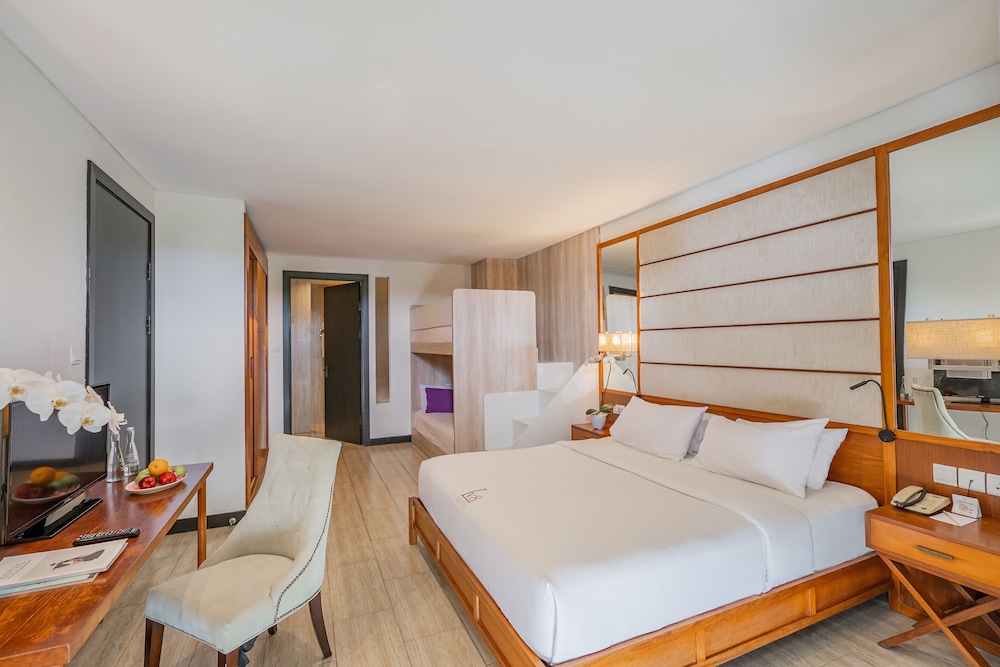 Lv8 Resort Hotel 26/72
