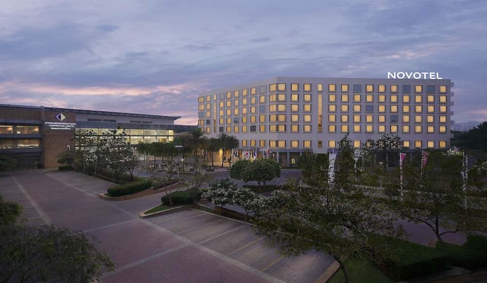 NOVOTEL HYDERABAD CONVENTION CENTRE 2/73