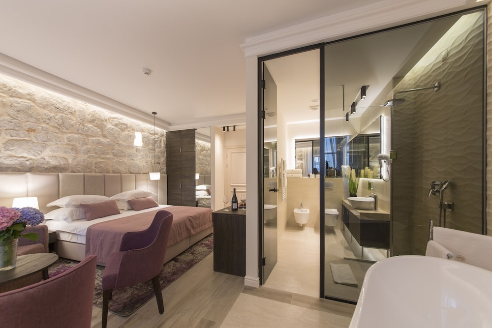 Heritage Hotel Leon Coronato 43/44