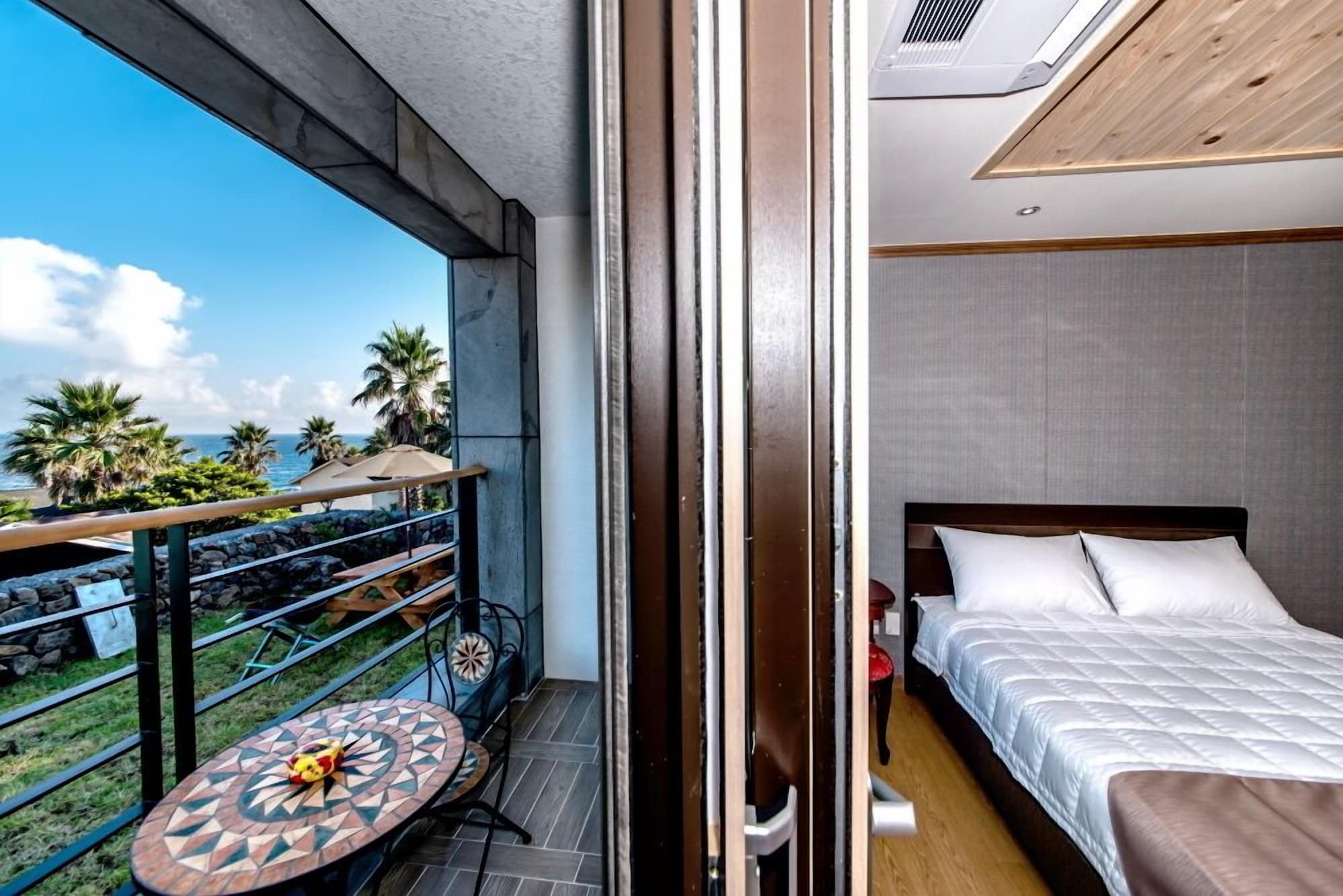 sea and wave pension