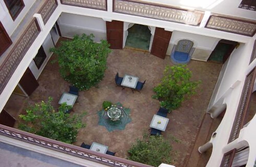 Riad Sidi Ayoub 1/30