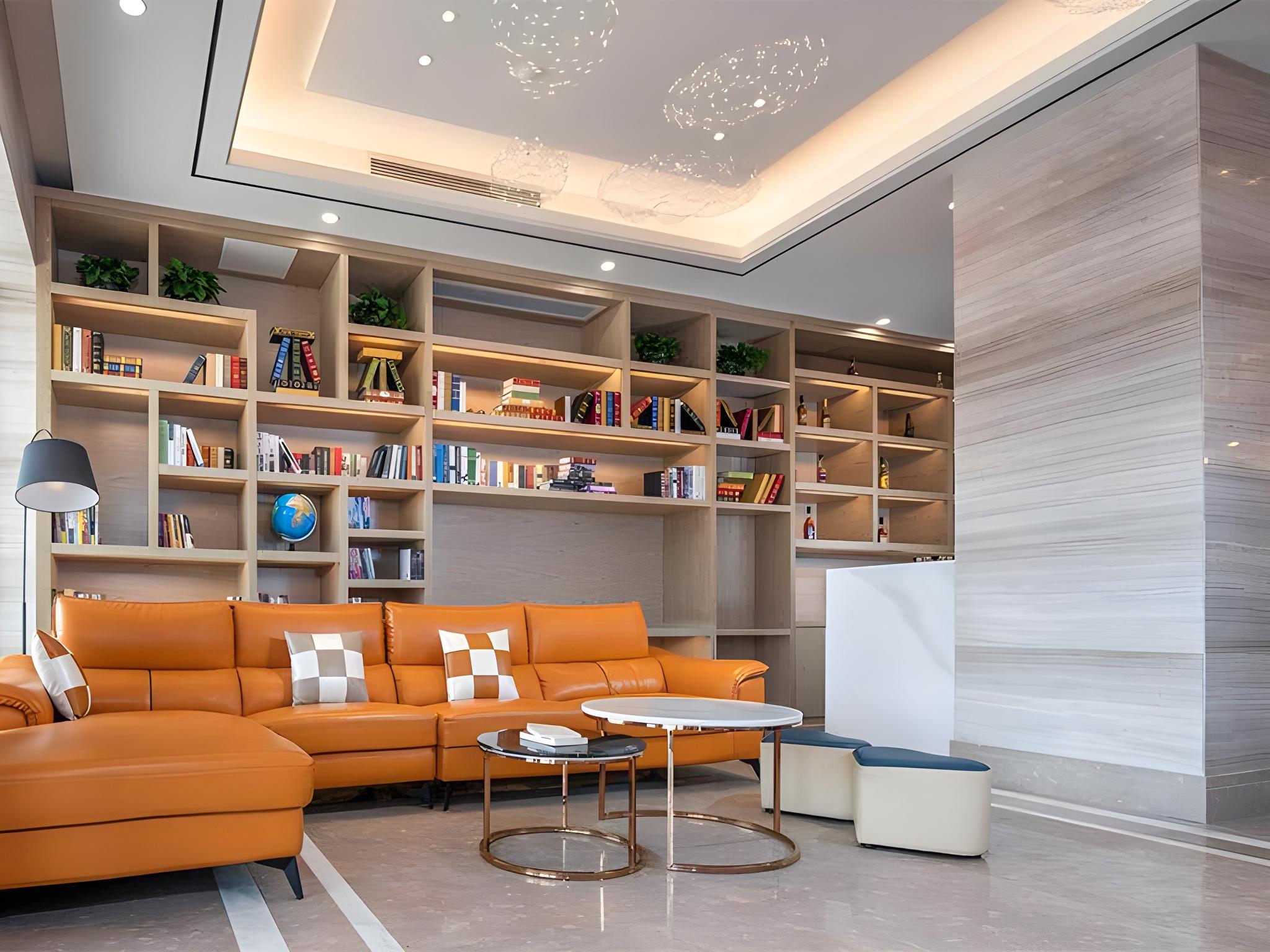 Kyriad Hotel (Guangzhou North Railway Station Metro Station) 39/47