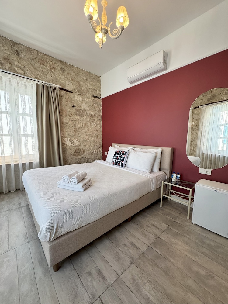 Sultys Alacati 17/50