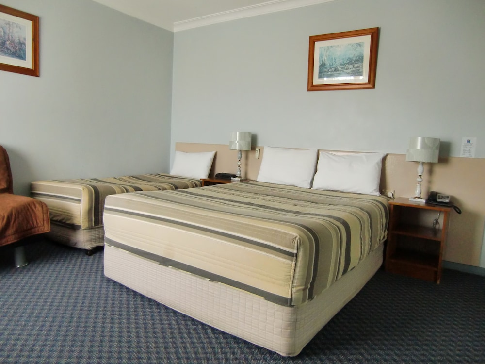Bairnsdale Kansas City Motel 14/30