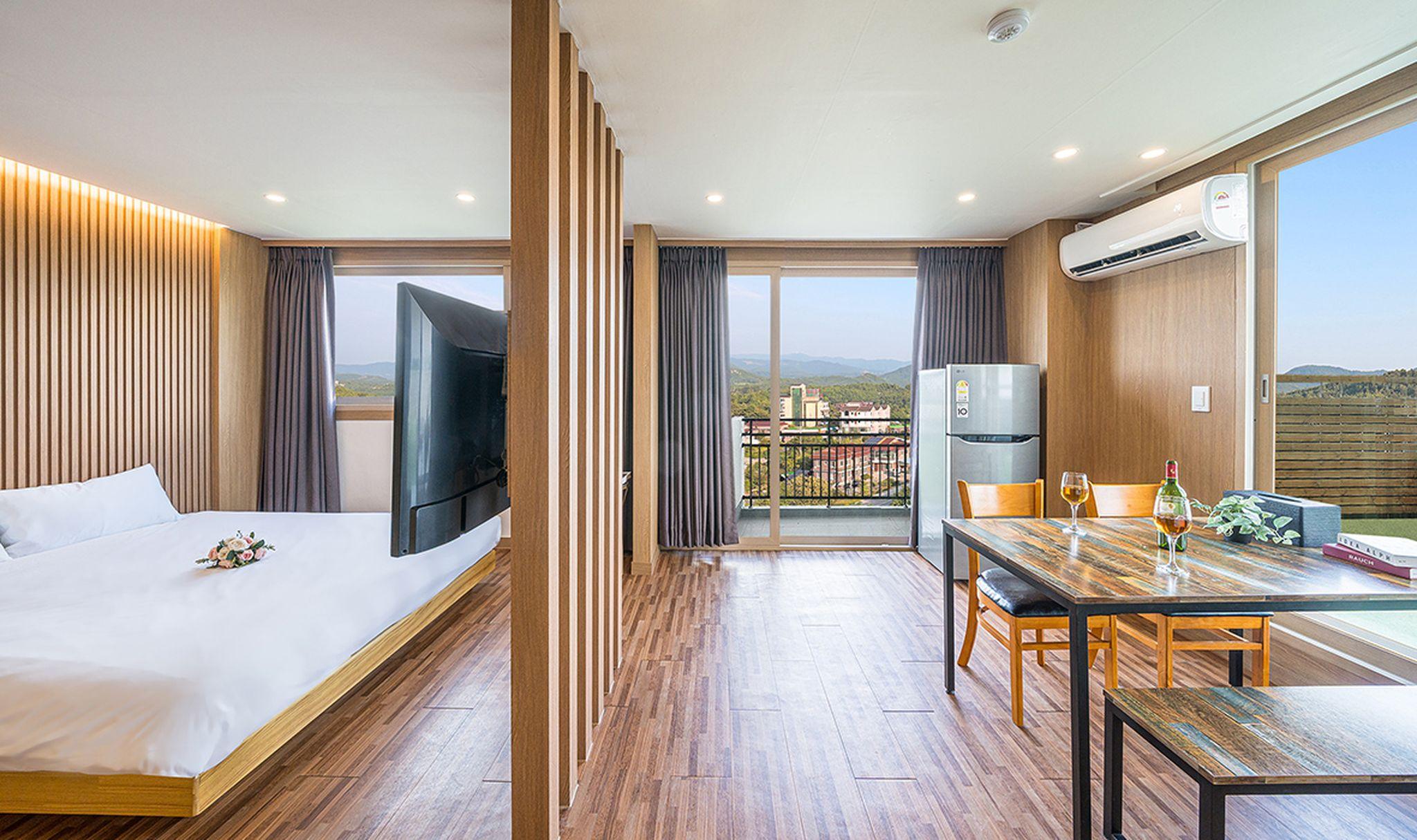 Condo, Spa, Suite, Lateral Side Ocean View, Terrace