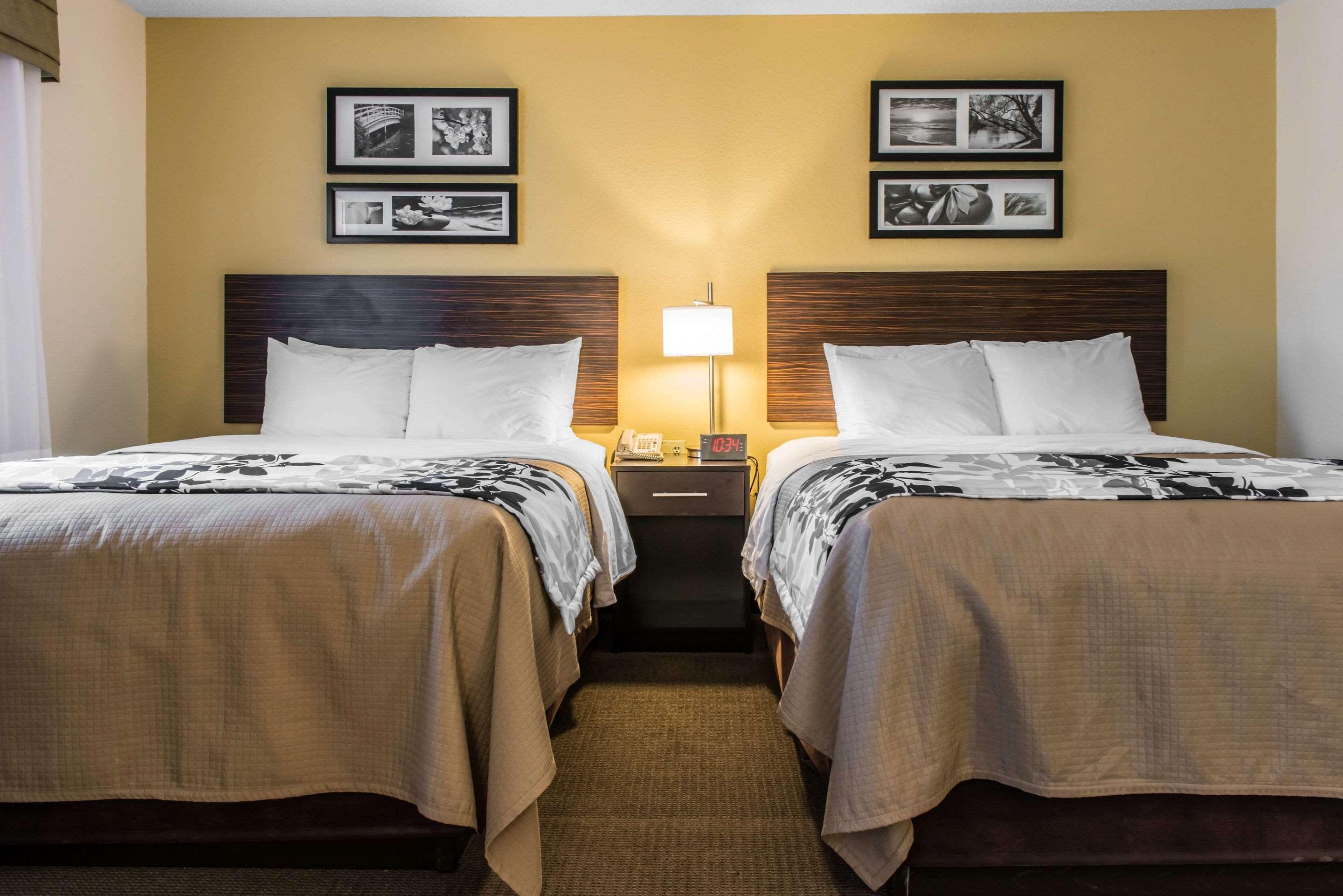 جناح بسريرين كوين، Sleep Inn & Suites Pittsburgh Airport 2/3